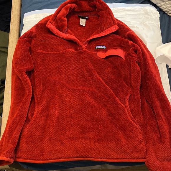 Patagonia Fleece 😍 - Picture 2 of 5